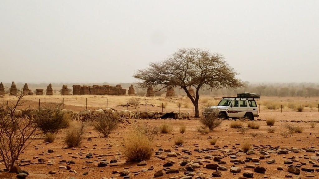 visit sudan pyramids