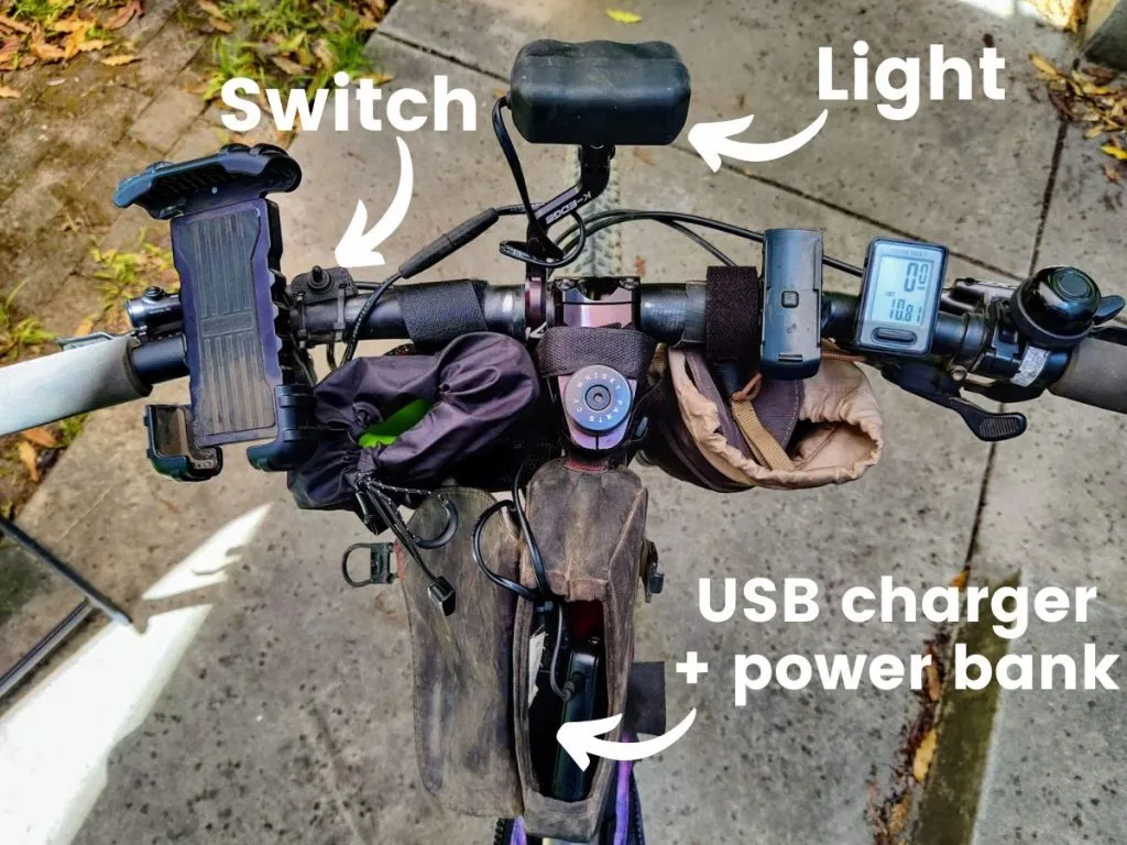 Bikepacking store dynamo light